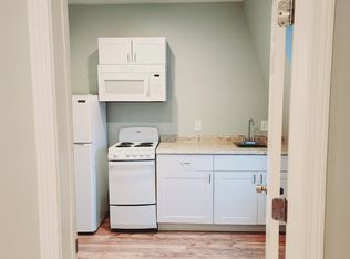 776 Main St #8, Worcester, MA 01610