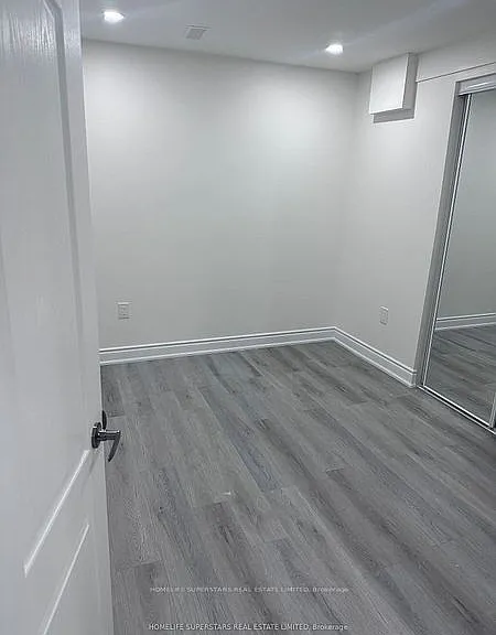 25 Bookton St #BASEMENT — Photo 10