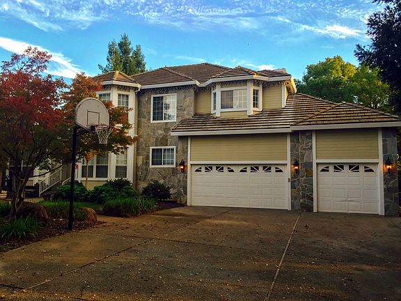 2nd image of 6936 Heather Dawn Ln