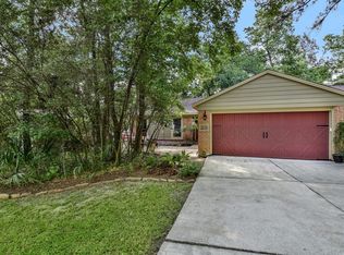23 N Wavy Oak Cir, Spring, TX 77381