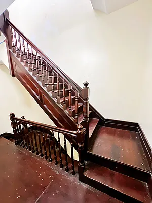 Rented by Landmark International Real Estate, LLC | media 7
