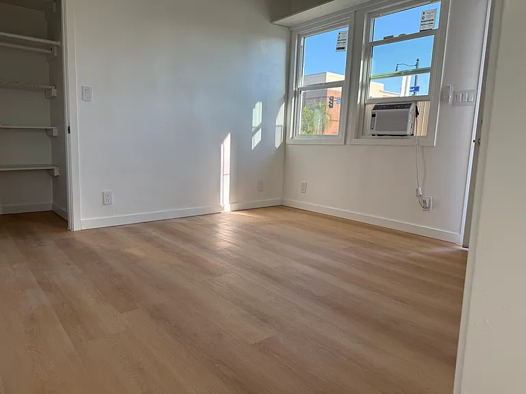 504 N Glassell St #3 — Photo 4