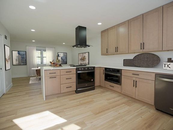5th image of 2729 Stratford Rd