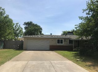 6936 5th Ave, Rio Linda, CA 95673