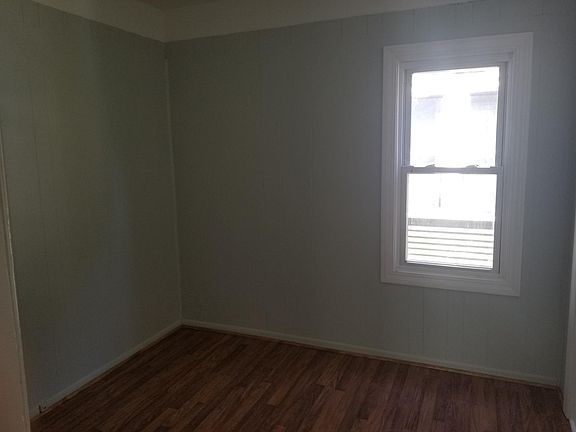 4th image of 51 Weyand Ave