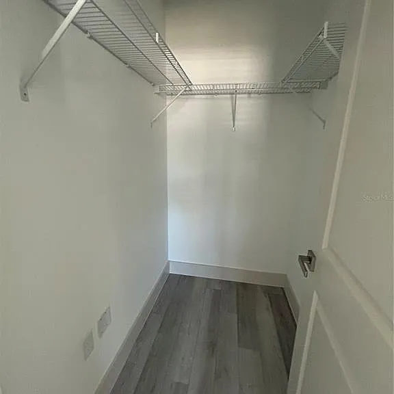 1531 W Gainsboro Ln — Photo 14