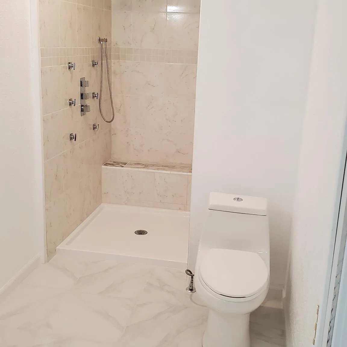 1717 E Jackson Ave — Photo 4