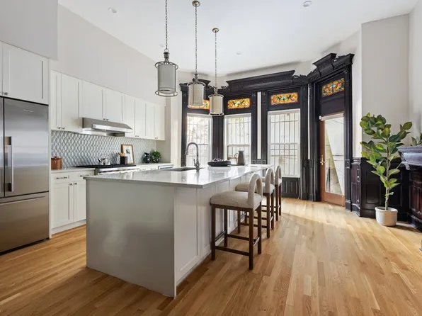 145 Hancock Street image 5 of 14