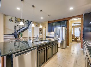 607 Cedarview Dr, Garland, TX 75040