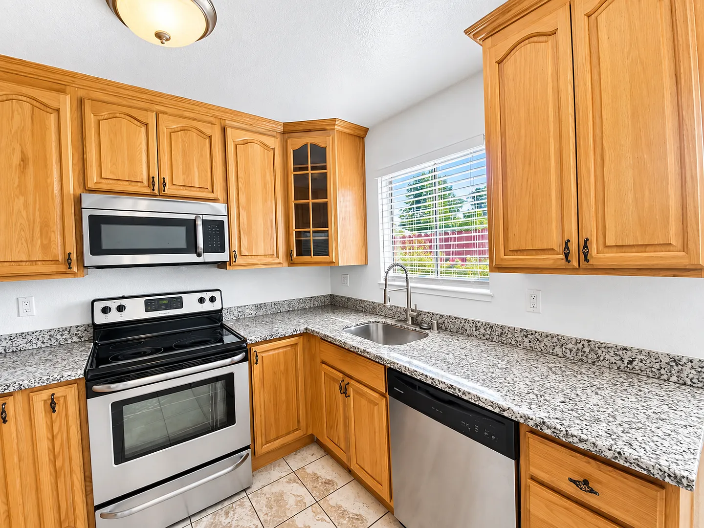 4255 Central Ave, Fremont (Centerville) — Photo 4