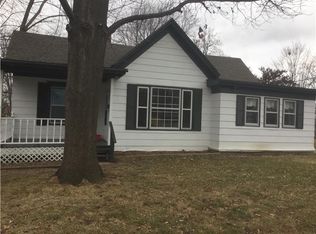 902 S Liberty St, Independence, MO 64050