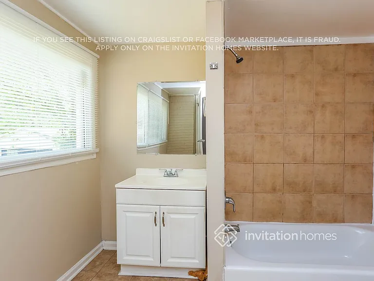 2121 Cherry Ln — Photo 12