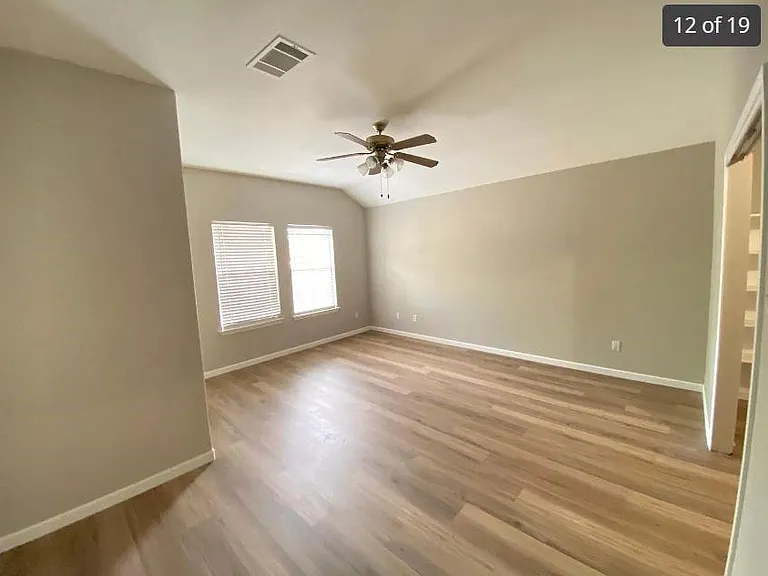 1413 Haley Gray Dr — Photo 11
