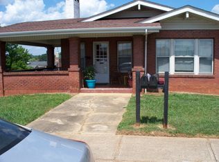717 Kensington Ave, N Wilkesboro, NC 28659