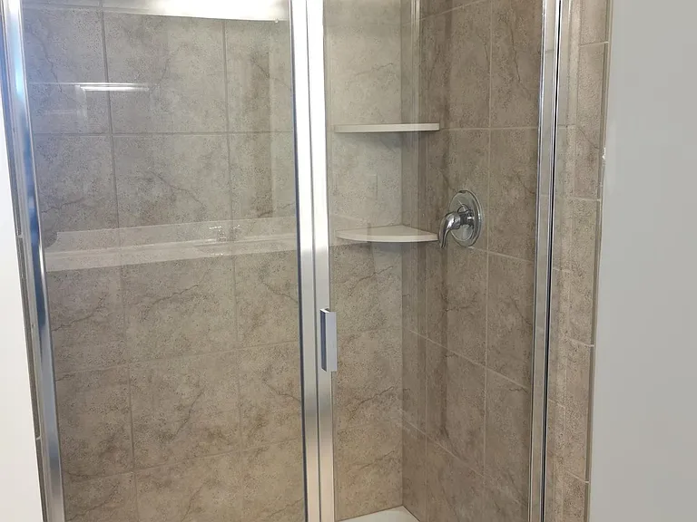 1823 Landon Ln — Photo 22