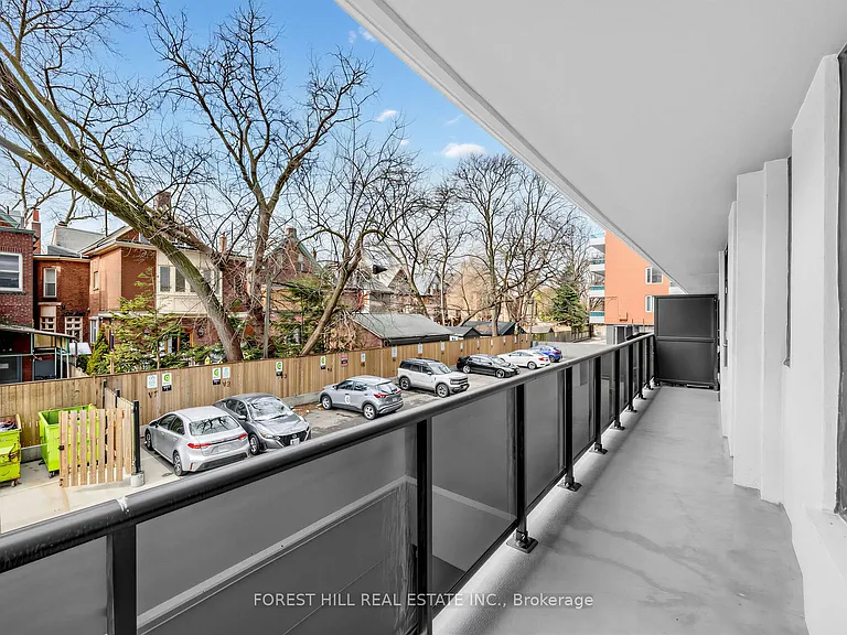 70 Spadina Rd #102 — Photo 27