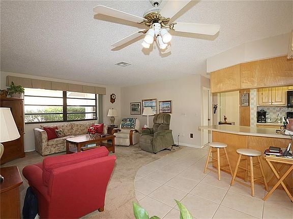 5th image of 2901 Guadalupe Dr