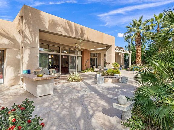 2nd image of 12 Boulder Ln