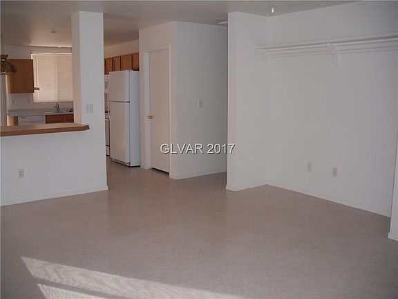4th image of 8553 Timber Pine Ave #0