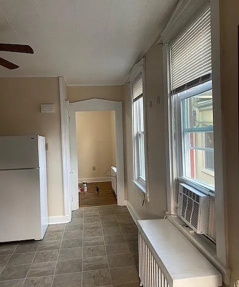 450 N Queen St #B — Photo 5