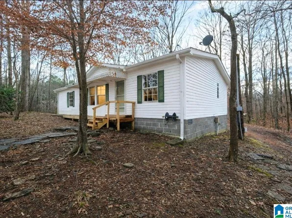 5190 Memory Ln, Mount Olive, AL 35117