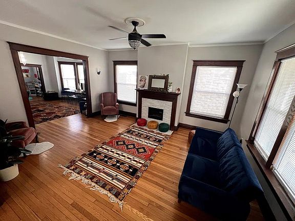 5th image of 2618 Victor St