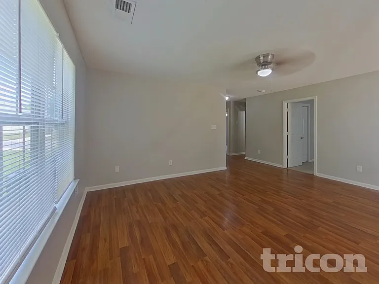 6417 Sunman Rd — Photo 3