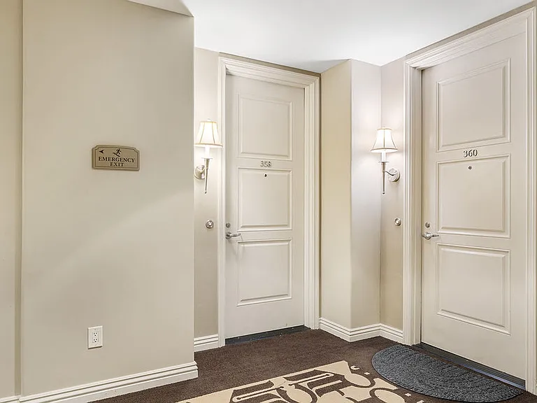 358 Caruso Ave — Photo 27