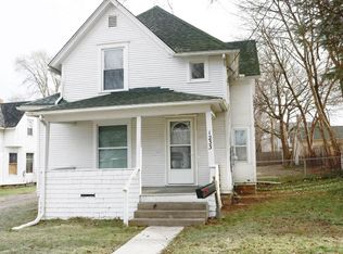 1233 Greenwood Ave, Jackson, MI 49203