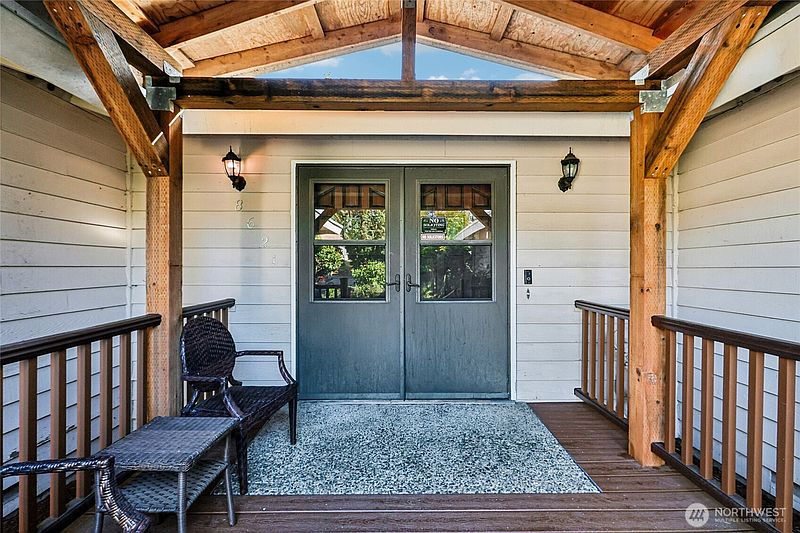 2nd image of 8621 Vistarama Avenue