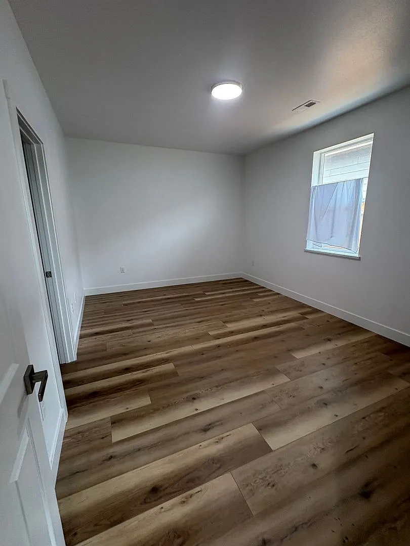 3 bed 2 bath home in Soap Lake — Photo 2