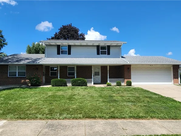 825 Comanche Ln, Tipp City, OH 45371