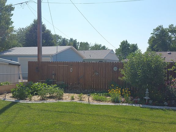 3rd image of 411 North Ln