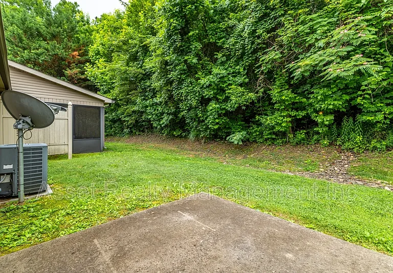 5104 Cates Bend Way #1 — Photo 27