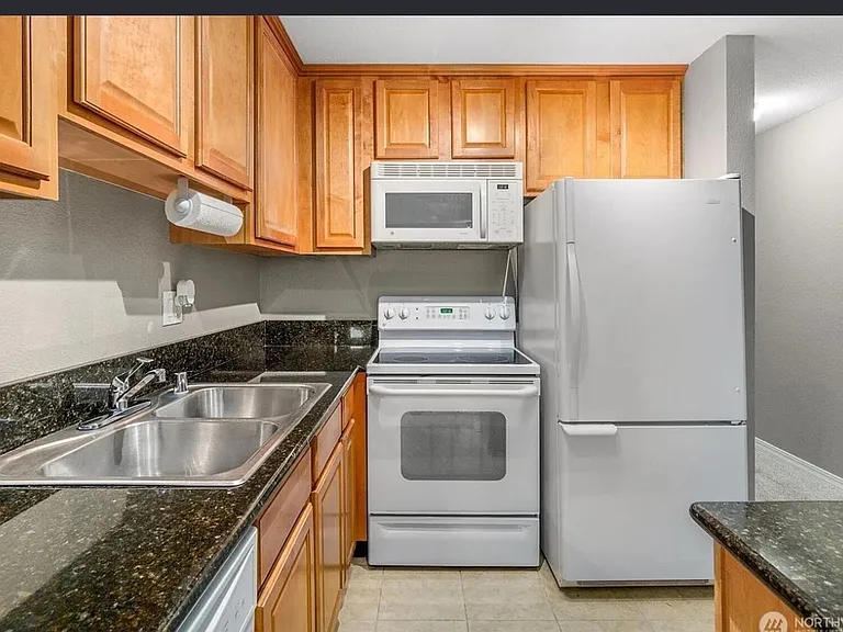 20318 Bothell Everett Hwy #A204 — Photo 7