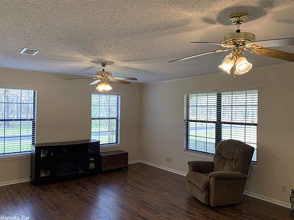 3rd image of 9020 S Pleasant Dr