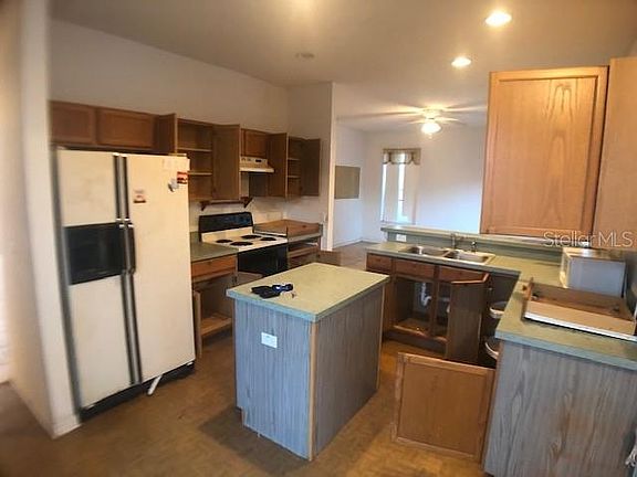4th image of 2743 Osprey Creek Ln