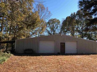 160 Daniels St, Gary, TX 75643