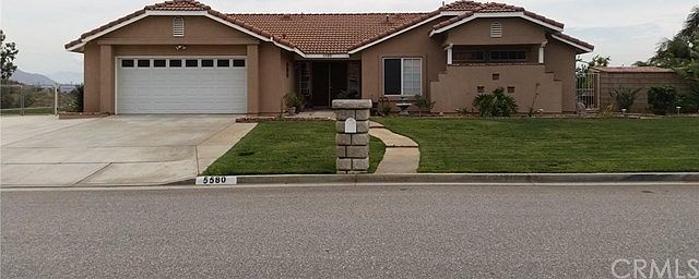 2nd image of 5580 Via Escalante
