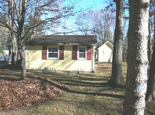 4898 Lakewood St, Harrison, MI 48625