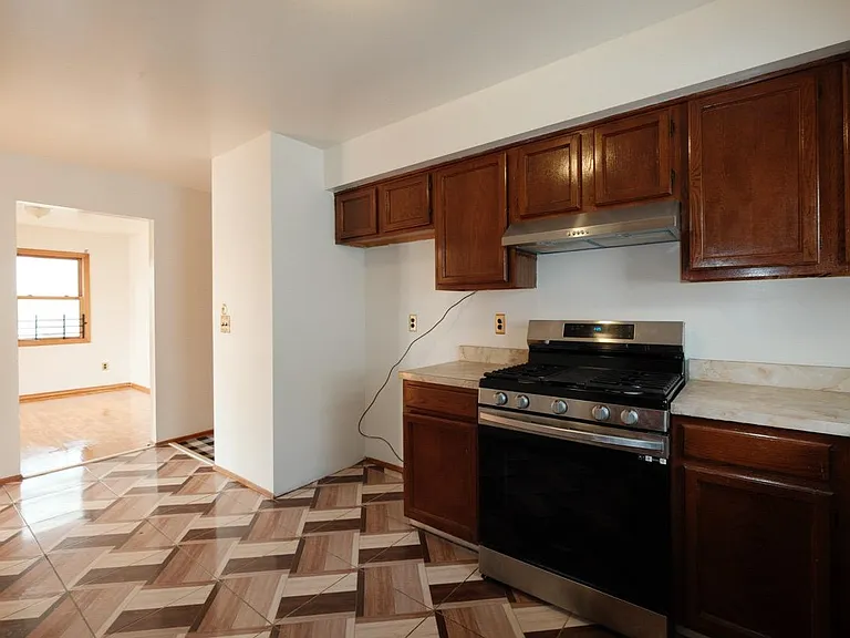 1137 Dill Ave #2 — Photo 5
