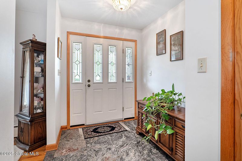 5th image of 392 McCormack Road
