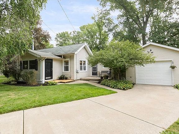 2nd image of 7426 Birkner Dr