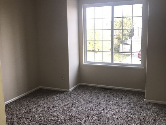 5th image of 6964 Hillock Dr