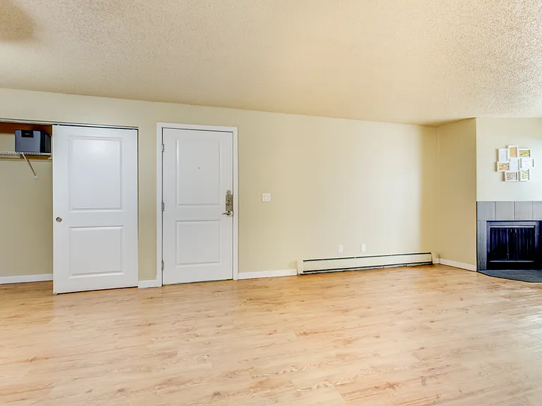 Infinity Flats — Photo 18