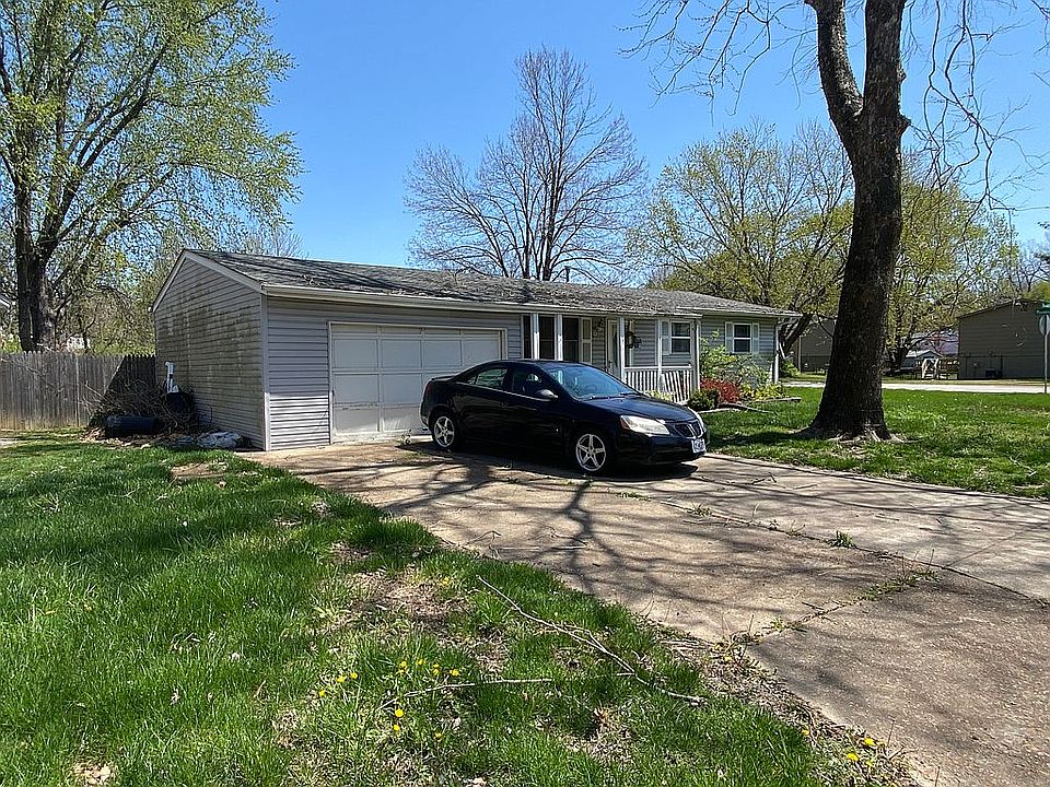 2nd image of 512 Harvest Dr
