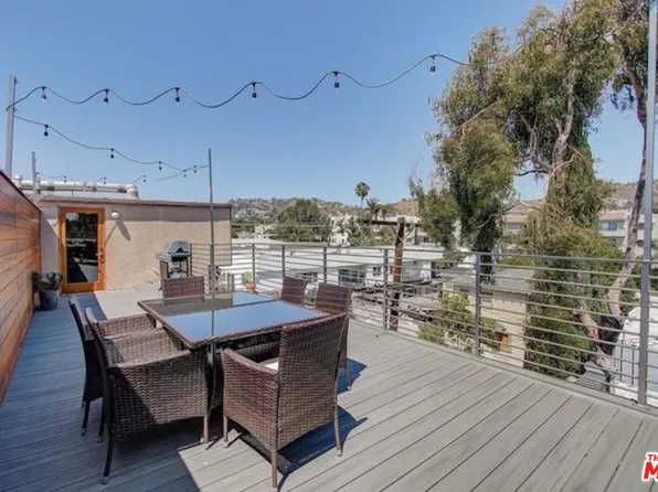 7505 Hampton Ave APT 16, West Hollywood, CA 90046