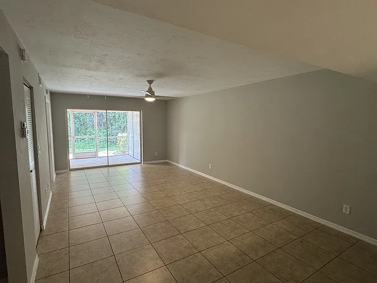 28261 Pine Haven Way — Photo 4