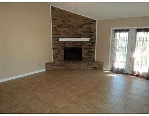 Building Photo - 119 Sapin Loop