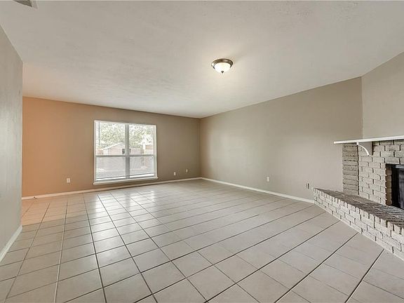 3rd image of 5236 Strickland Ave